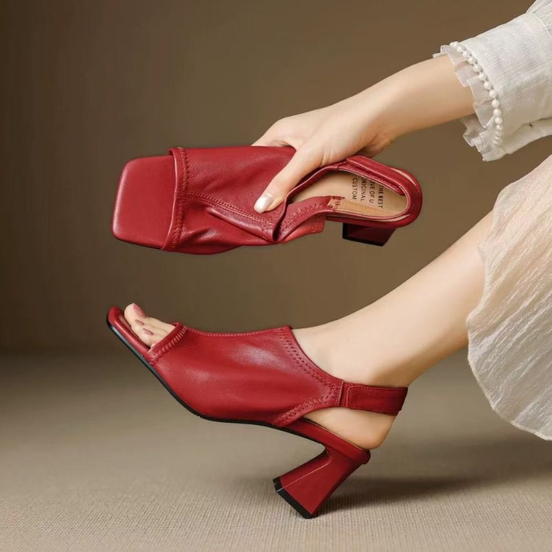 Casual Sandal Leather - صنادل نسائية جديدة بتصميم فرنسي فاخر