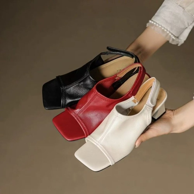 صنادل نسائية جديدة بتصميم فرنس - مراجعة Casual Sandal Leather وسعره