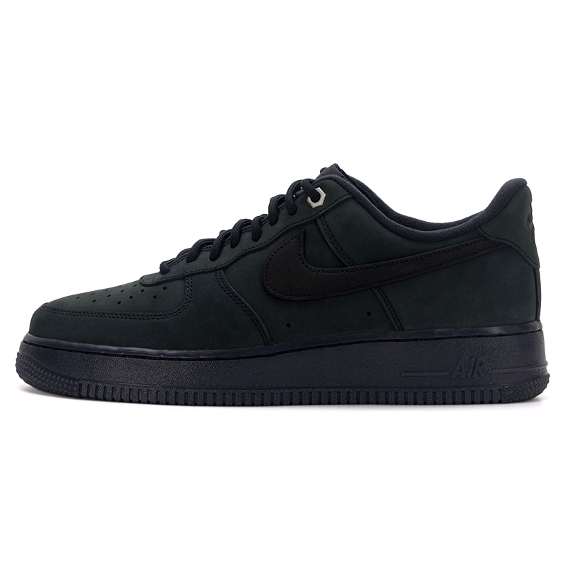 أحذية نايك للرجال Air Force 1  - مراجعة Nike Shoes Air Force 1 وسعره